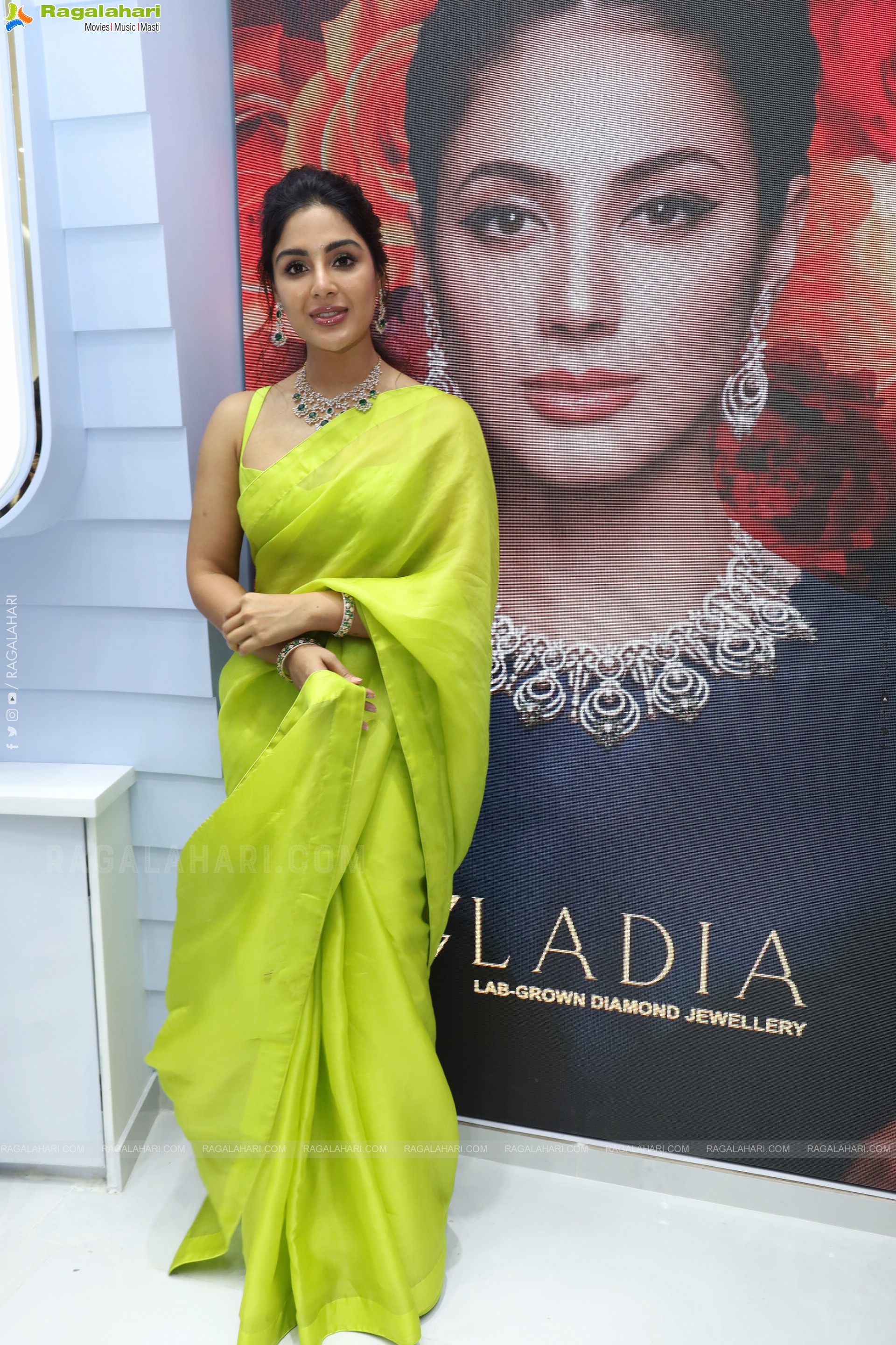 Samyuktha Menon at Ladia Diamond Store Launch, HD Gallery