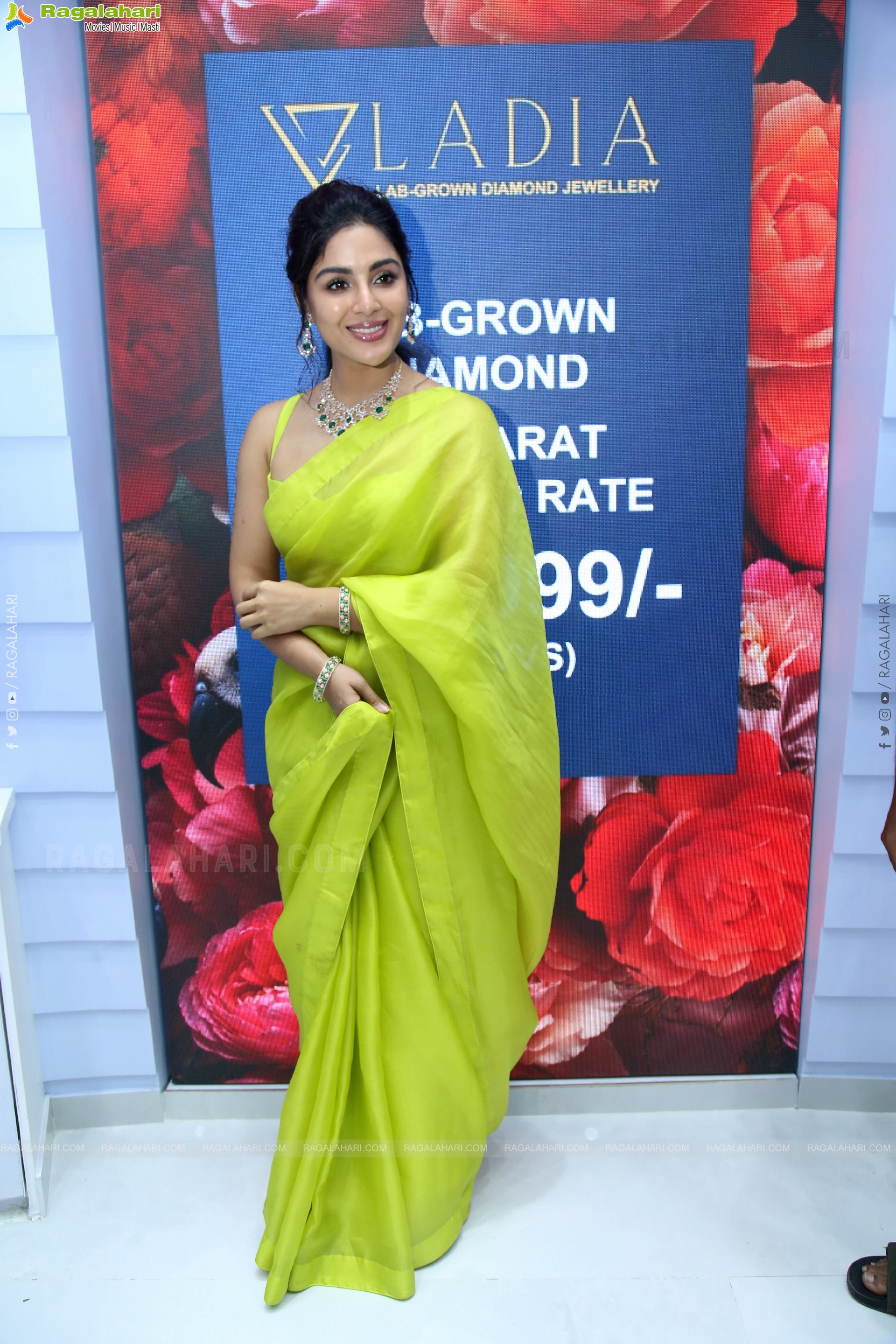 Samyuktha Menon at Ladia Diamond Store Launch, HD Gallery