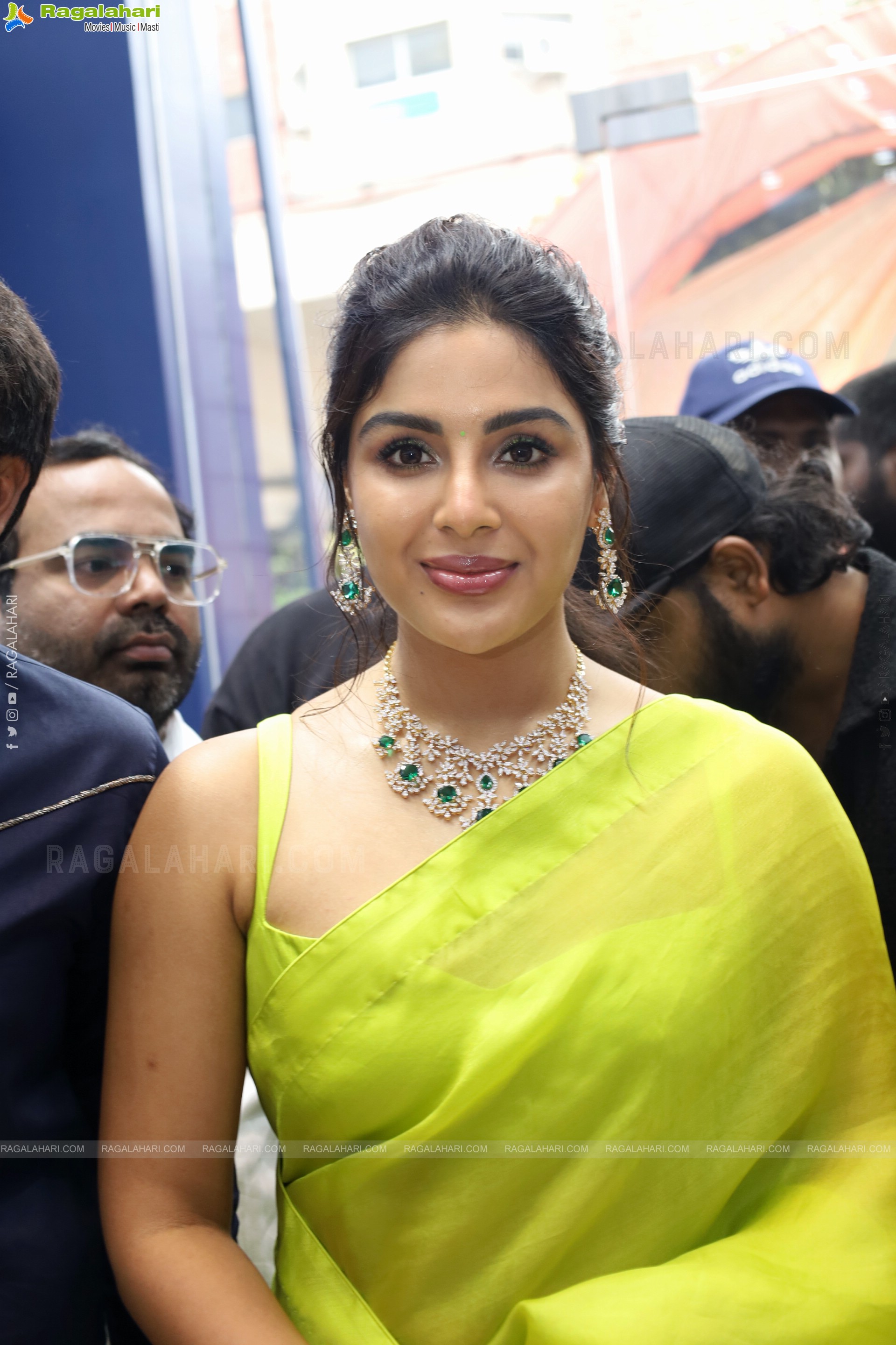 Samyuktha Menon at Ladia Diamond Store Launch, HD Gallery