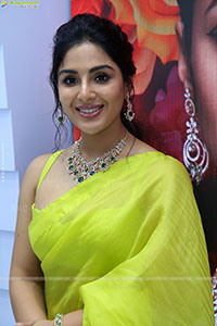 Samyuktha Menon at Ladia Diamond Store Launch, HD Gallery