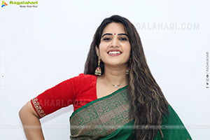 Sravanthi Chokarapu at Hi Life Fashion Showcase Event