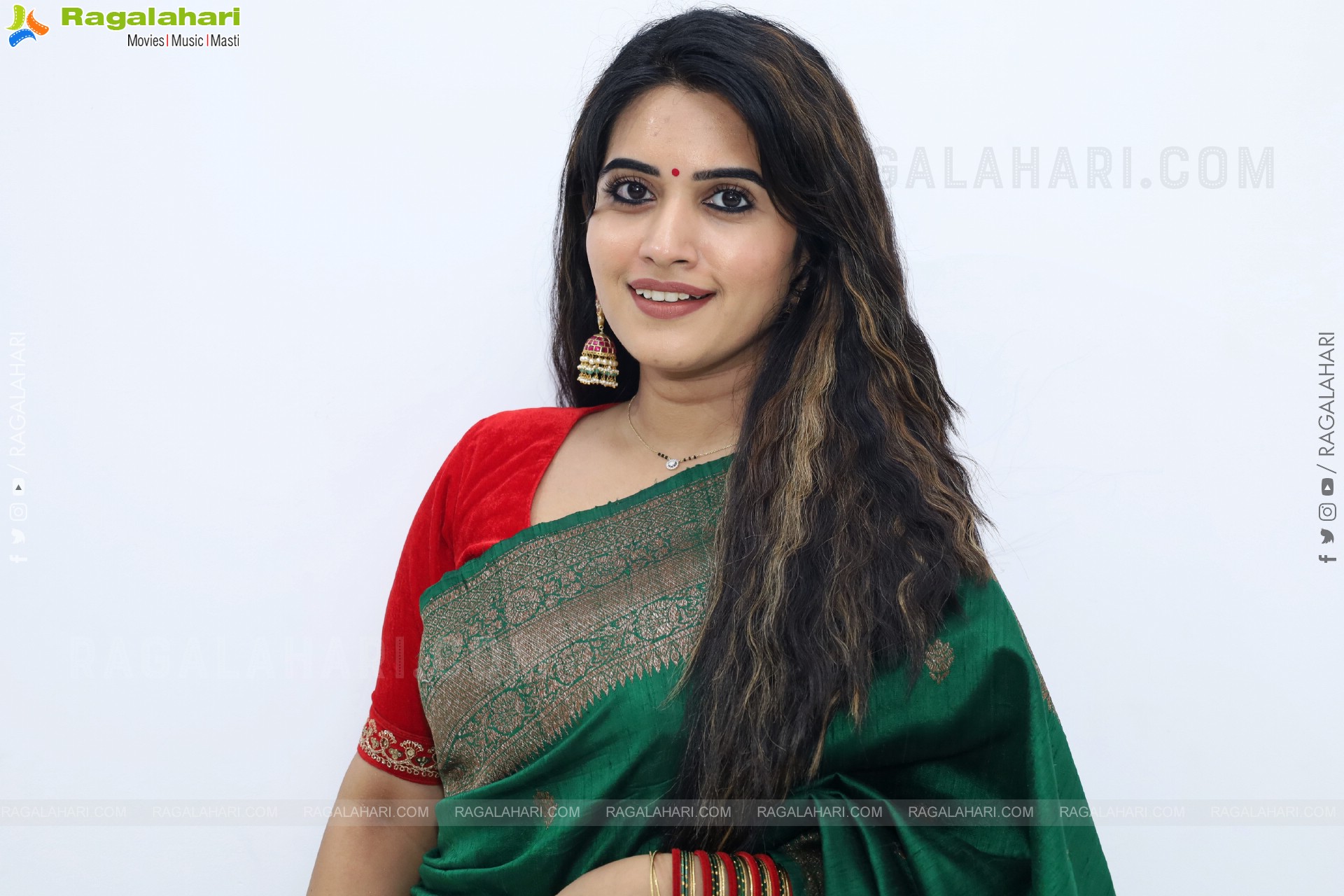 Sravanthi Chokarapu at Hi Life Fashion Showcase Event, HD Gallery