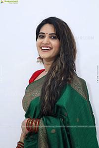 Sravanthi Chokarapu at Hi Life Fashion Showcase Event