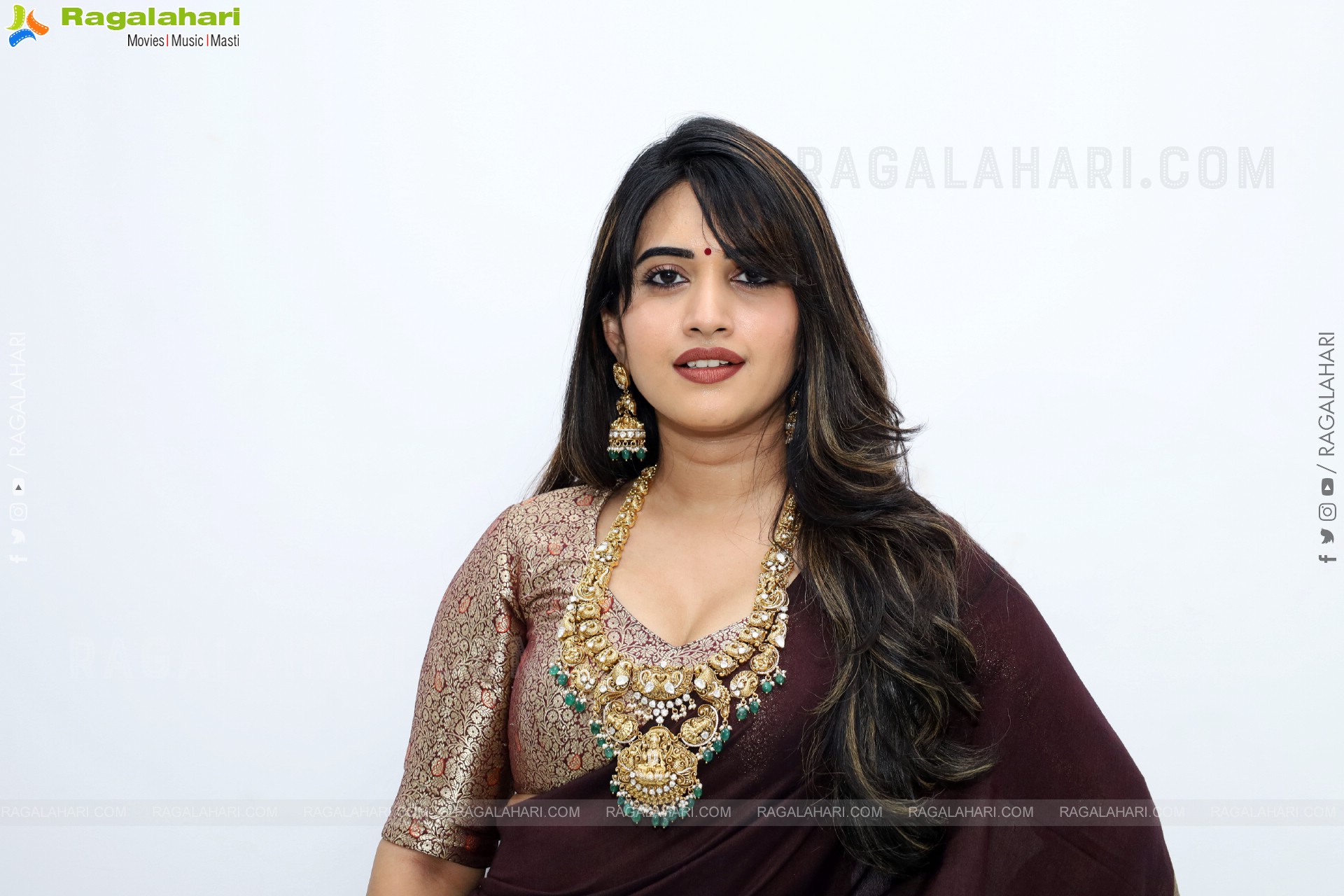 Sravanthi Chokarapu at Hi Life Fashion Showcase Event, HD Gallery