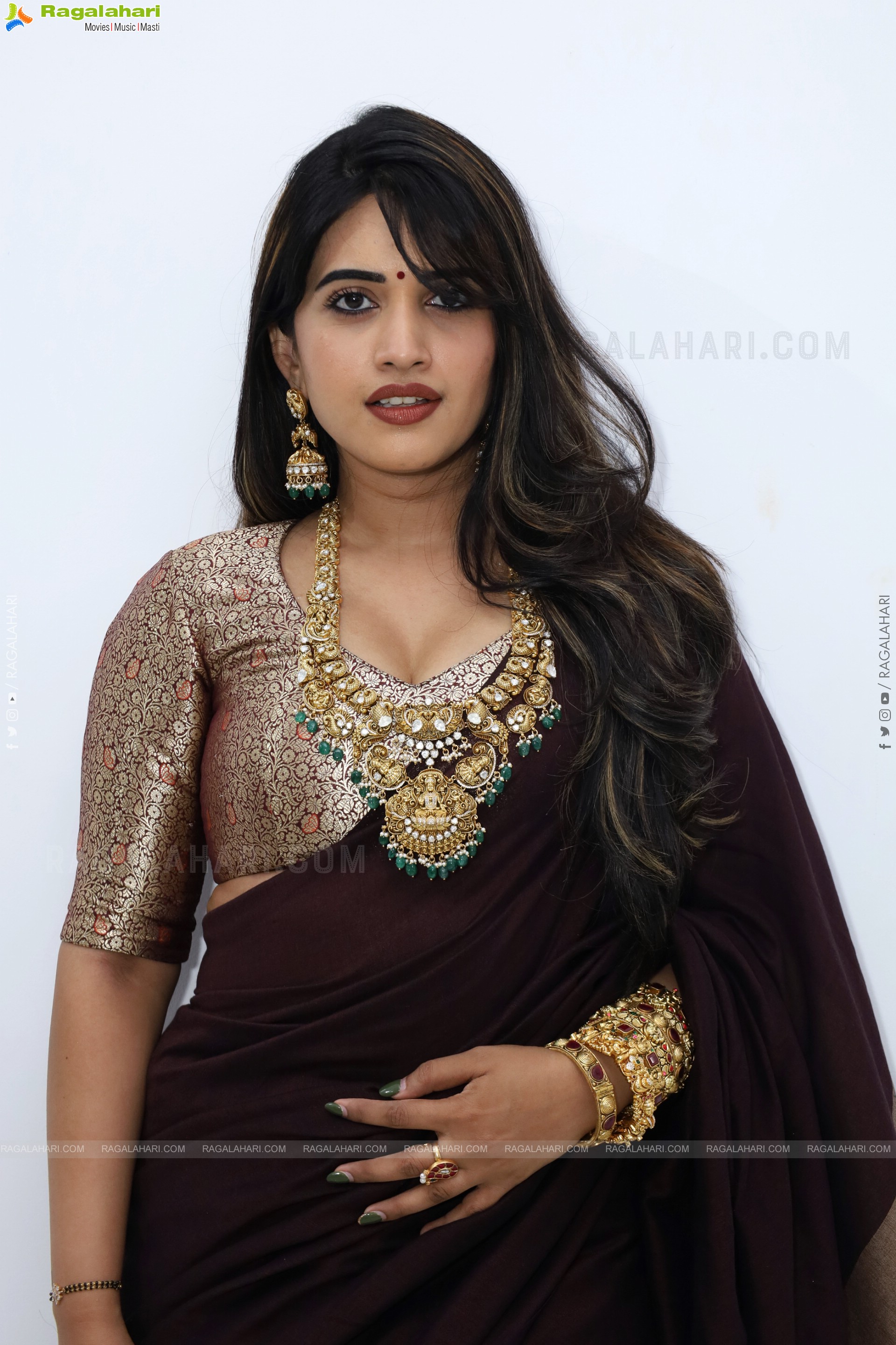 Sravanthi Chokarapu at Hi Life Fashion Showcase Event, HD Gallery