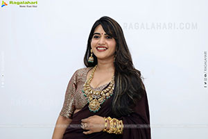 Sravanthi Chokarapu at Hi Life Fashion Showcase Event