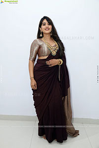 Sravanthi Chokarapu at Hi Life Fashion Showcase Event