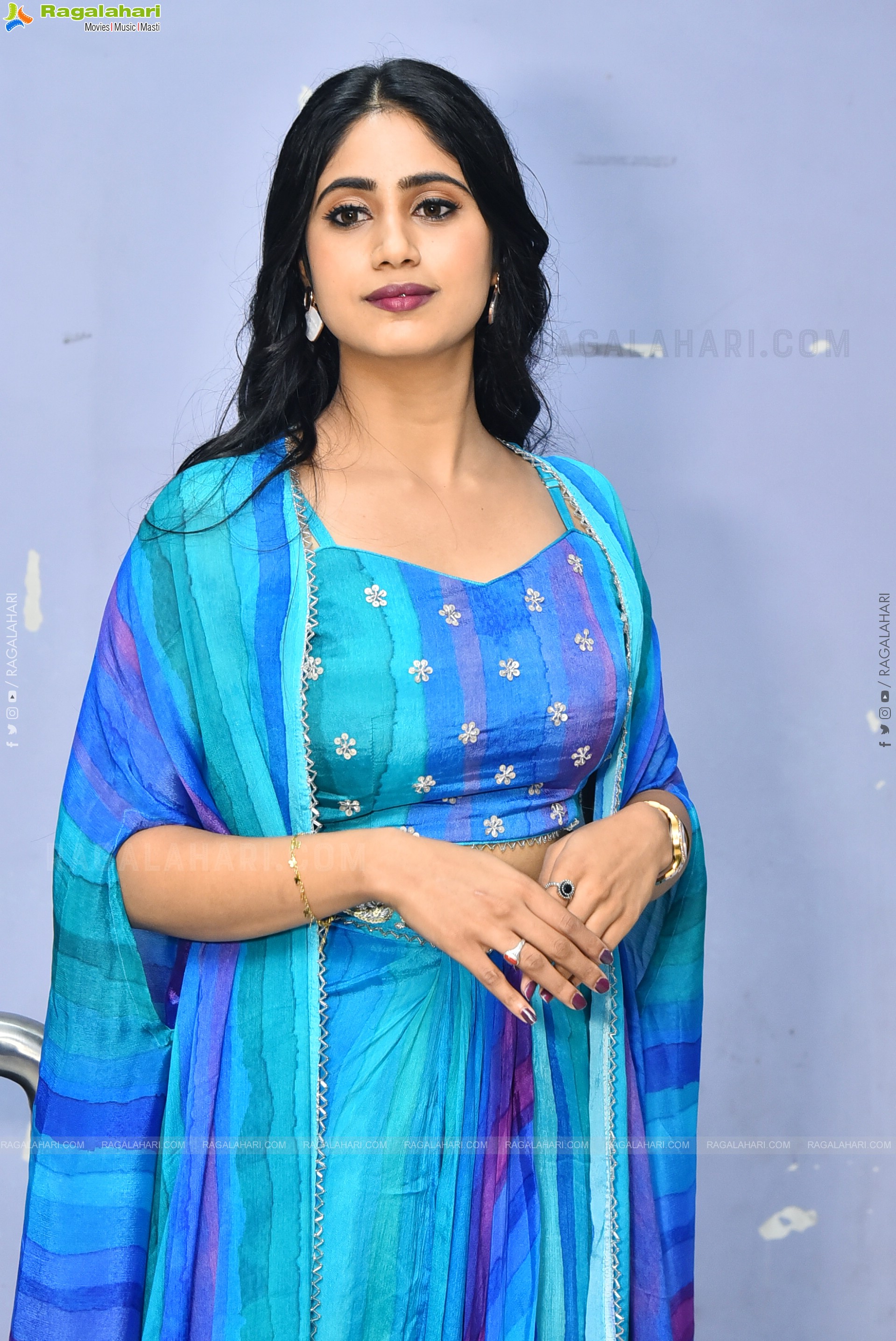 Yashaswini Srinivas at Sarangadariya Trailer Launch Event, HD Gallery