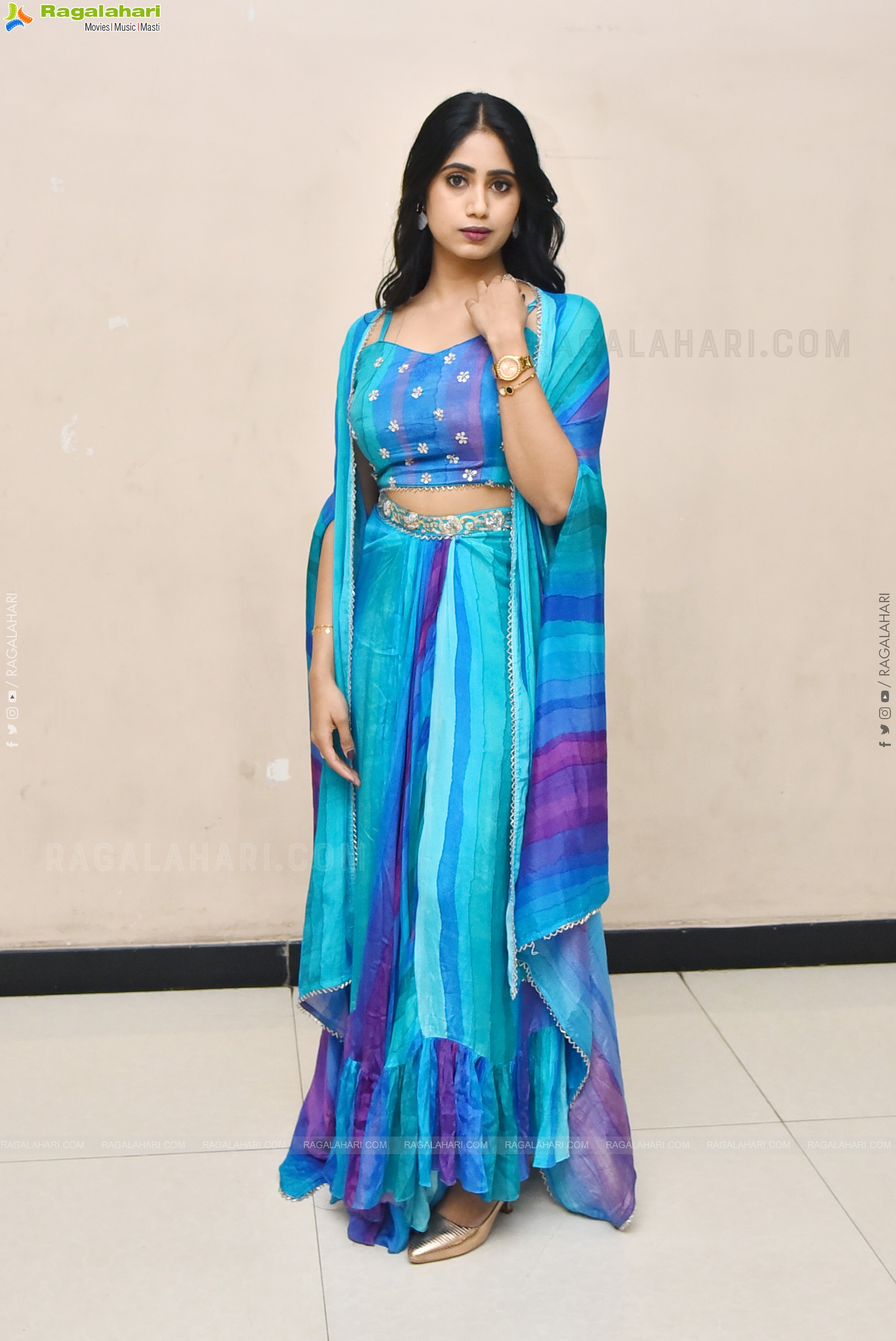 Yashaswini Srinivas at Sarangadariya Trailer Launch Event, HD Gallery