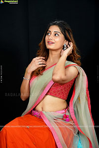 Kanika Wadhwa Latest Exclusive Photoshoot, HD Gallery