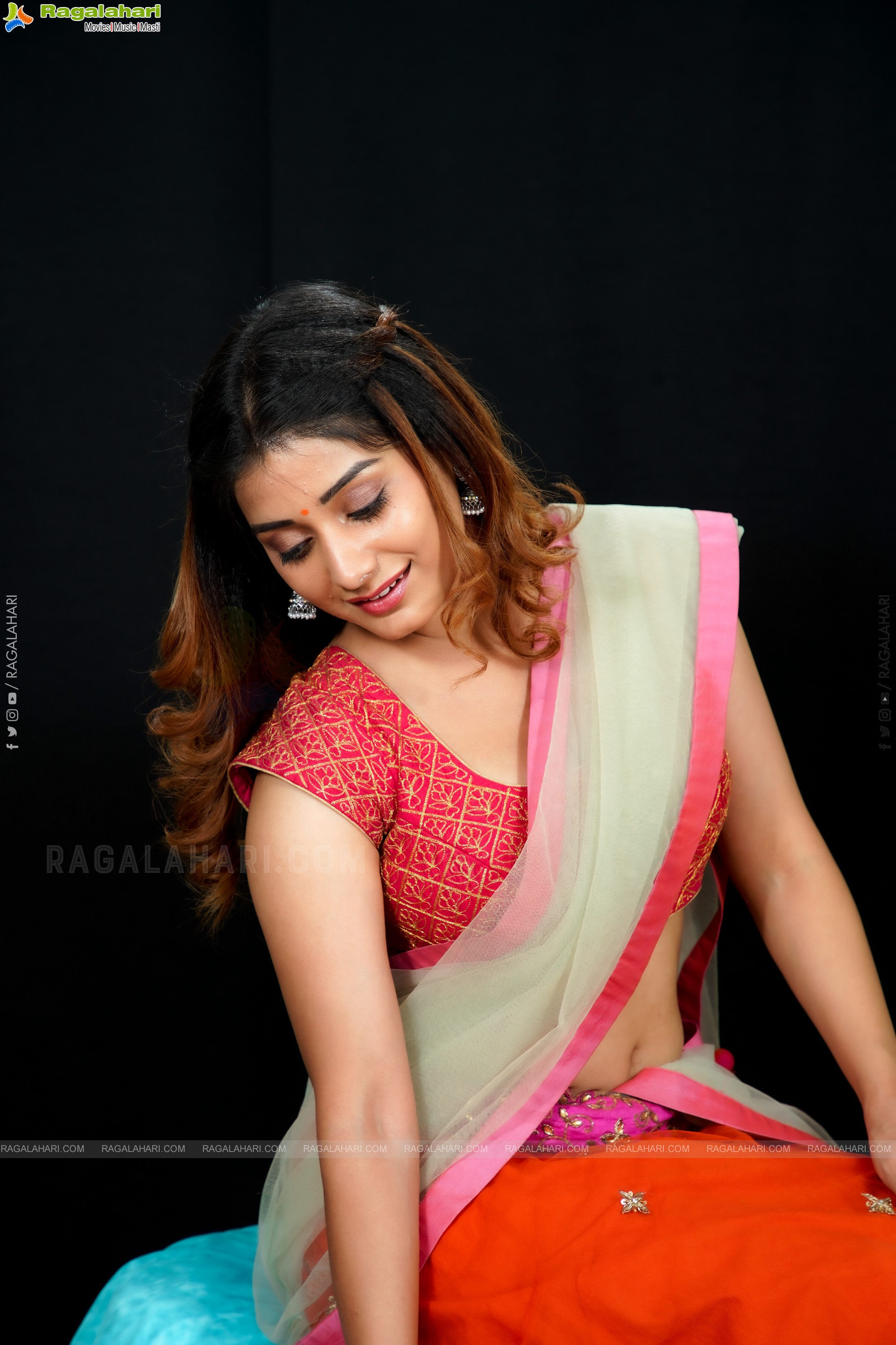 Kanika Wadhwa Latest Exclusive Photoshoot, HD Gallery