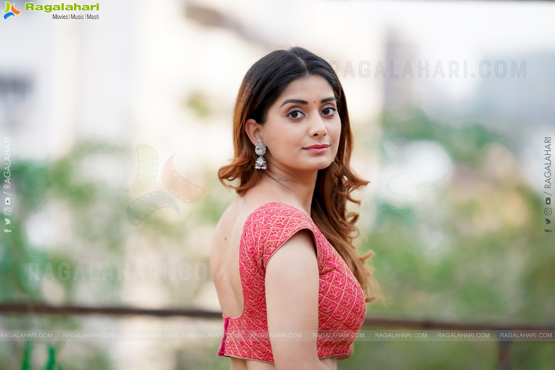 Kanika Wadhwa Latest Exclusive Photoshoot, HD Gallery