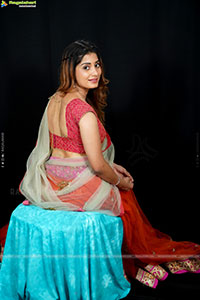 Kanika Wadhwa Latest Exclusive Photoshoot, HD Gallery