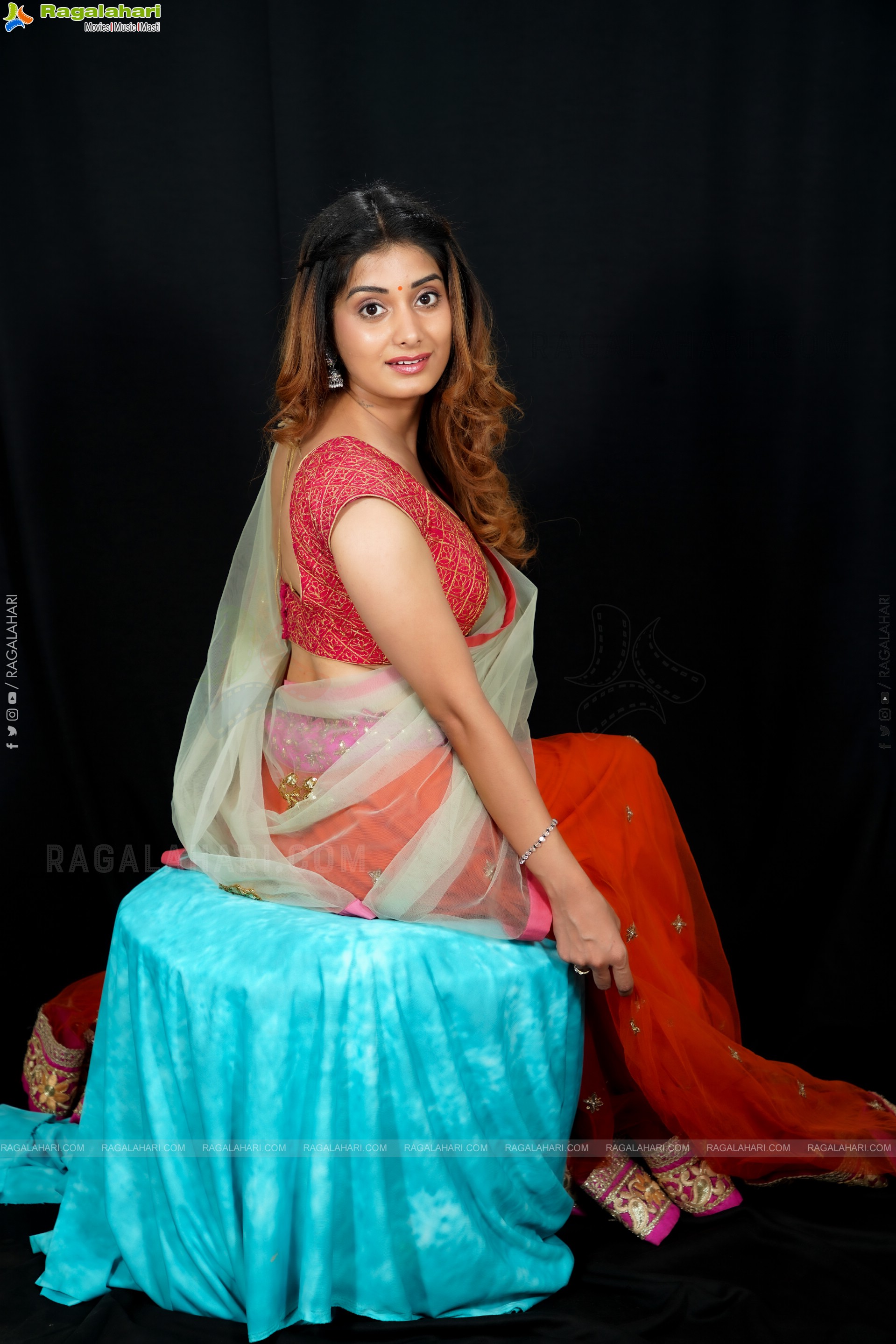 Kanika Wadhwa Latest Exclusive Photoshoot, HD Gallery