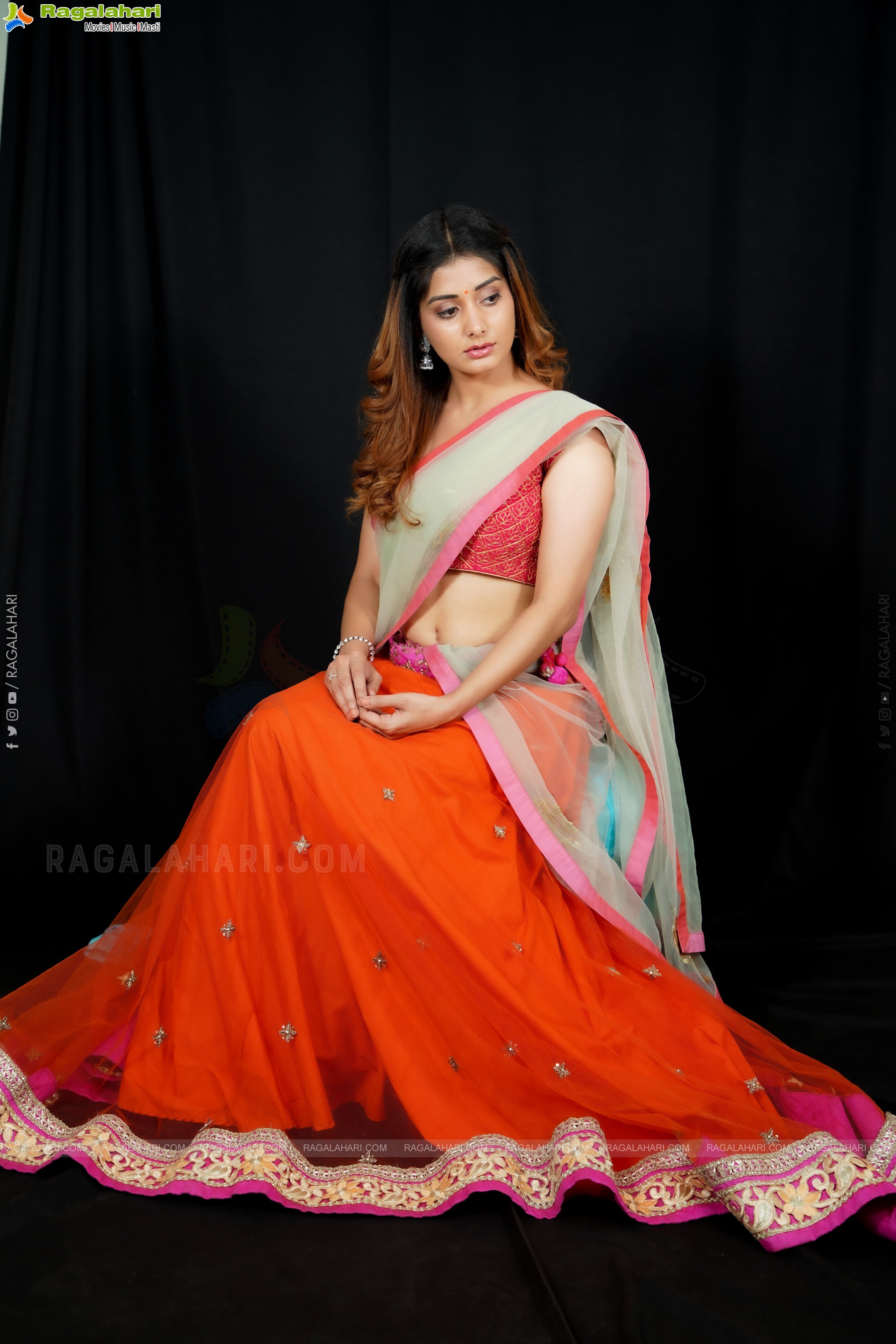 Kanika Wadhwa Latest Exclusive Photoshoot, HD Gallery