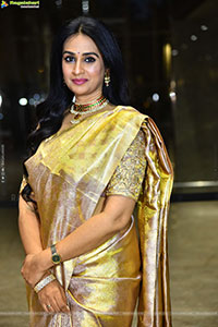 Laya at Thammudu Movie Pre Release Event, HD Gallery 