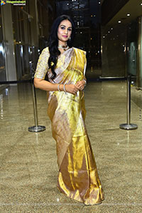 Laya at Thammudu Movie Pre Release Event, HD Gallery 