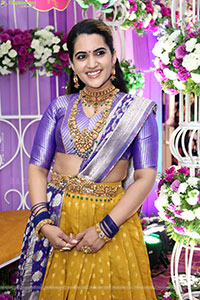 Sravanthi Chokarapu at Hi Life Brides Exhibition Launch 