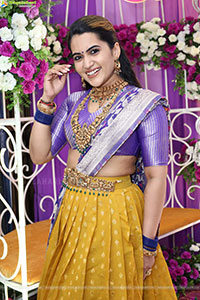 Sravanthi Chokarapu at Hi Life Brides Exhibition Launch 