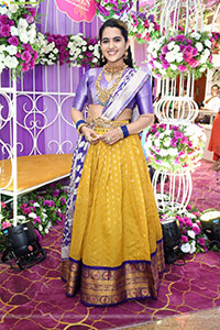 Sravanthi Chokarapu at Hi Life Brides Exhibition Launch 