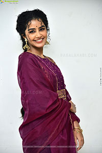 Anupama Parameswaran at Paradha Press Meet, HD Gallery 