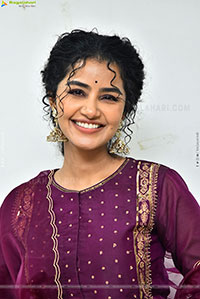 Anupama Parameswaran at Paradha Press Meet, HD Gallery 