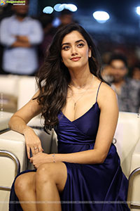 Bhagyashri Borse at Kingdom Movie Pre Release Event