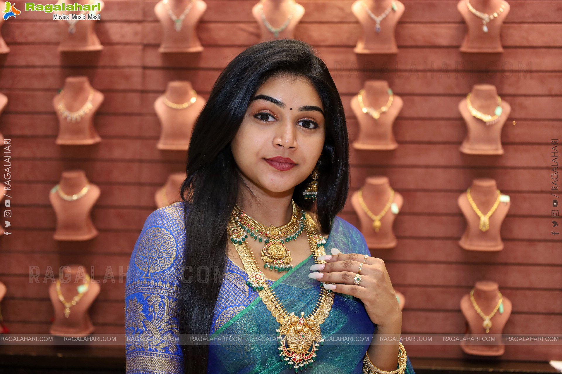 Bramarambika poses with Jewellery, HD Gallery