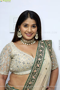 Chandni Bhagwanani at Hi-life Brides Grand Date Announcement