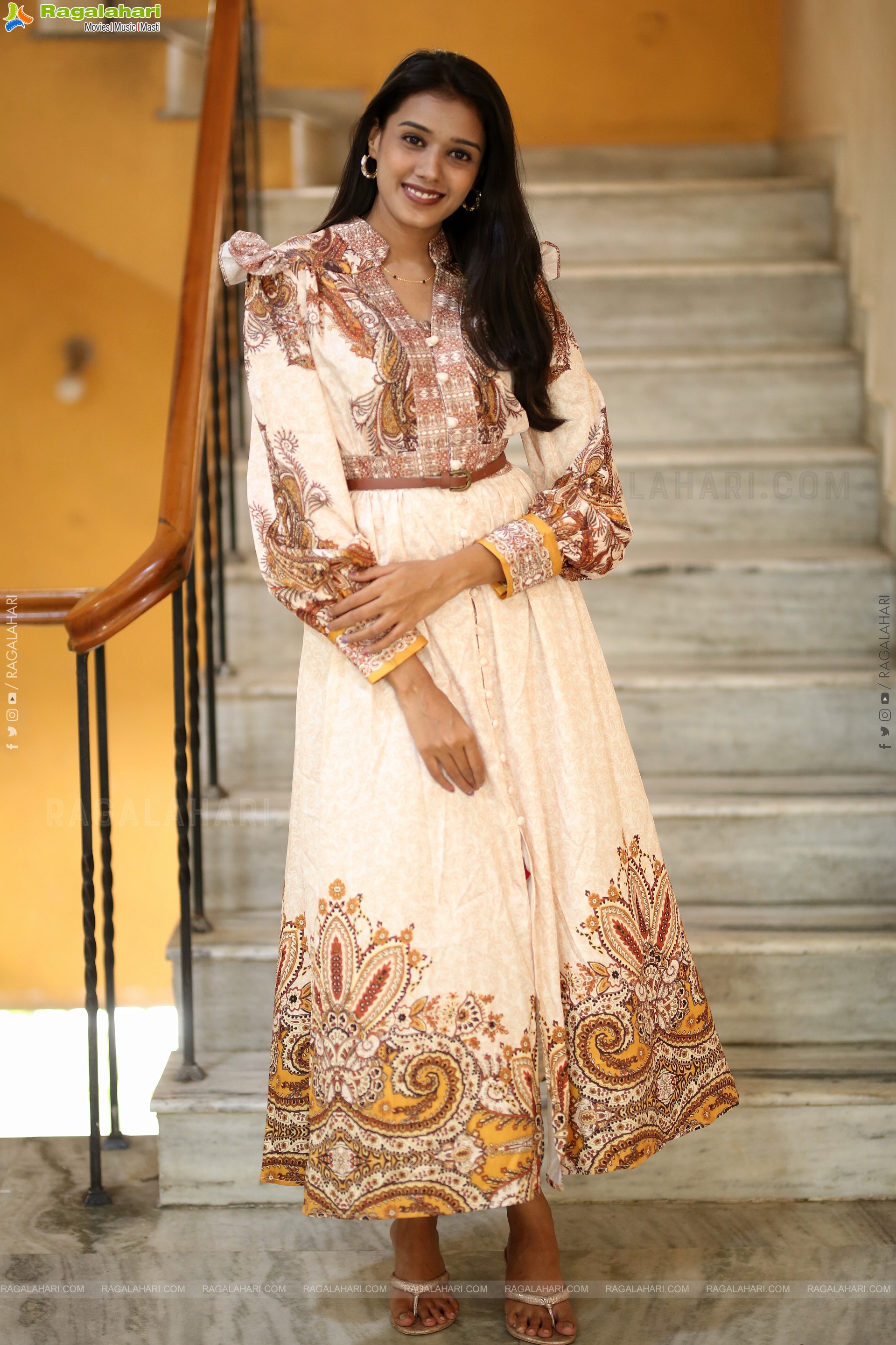 Deepthi at Mr. Reddy Pre Release Event, HD Gallery