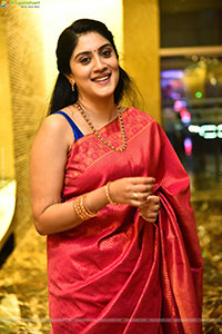 Dhanya Balakrishna at The 100 Movie Prerelease Event