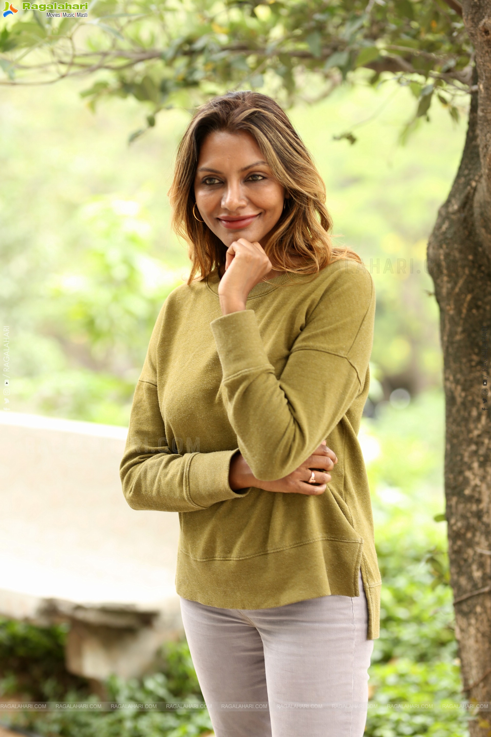 Director Praveena at Kothapallilo Okappudu Movie Interview, HD Gallery