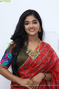 Gayathri Kothapalli stills in Half Saree, HD Gallery