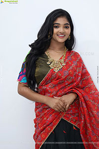 Gayathri Kothapalli stills in Half Saree, HD Gallery