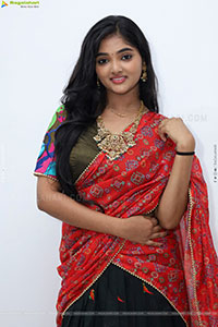 Gayathri Kothapalli stills in Half Saree, HD Gallery