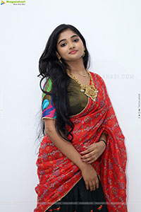 Gayathri Kothapalli stills in Half Saree, HD Gallery