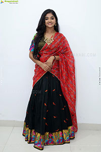 Gayathri Kothapalli stills in Half Saree, HD Gallery