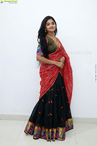 Gayathri Kothapalli stills in Half Saree, HD Gallery