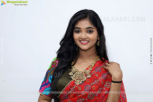 Gayathri Kothapalli stills in Half Saree, HD Gallery