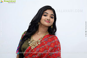 Gayathri Kothapalli stills in Half Saree, HD Gallery