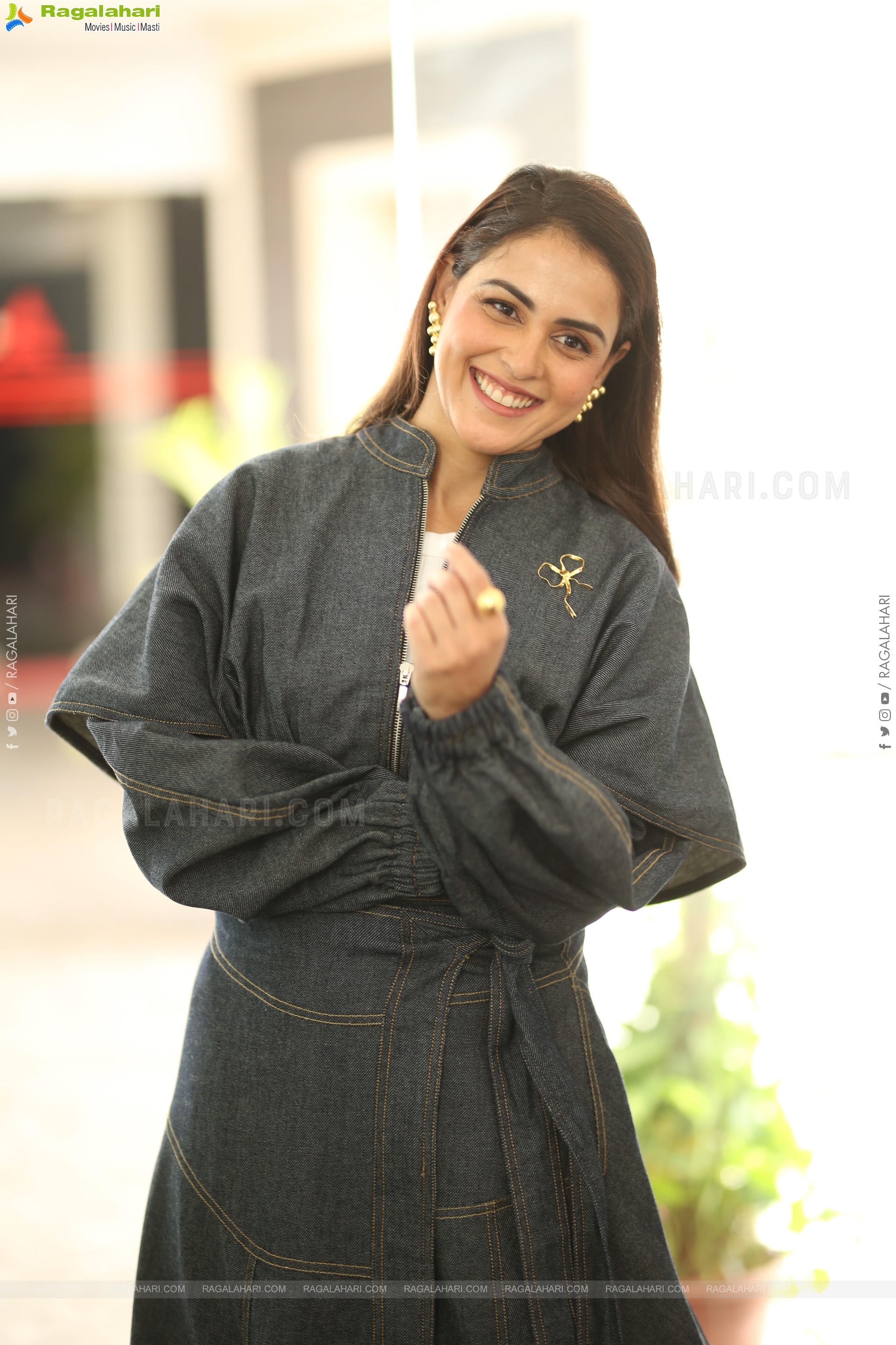 Genelia stills at Junior Movie Interview, HD Gallery