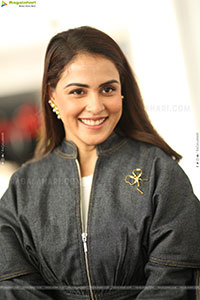 Genelia stills at Junior Movie Interview, HD Gallery