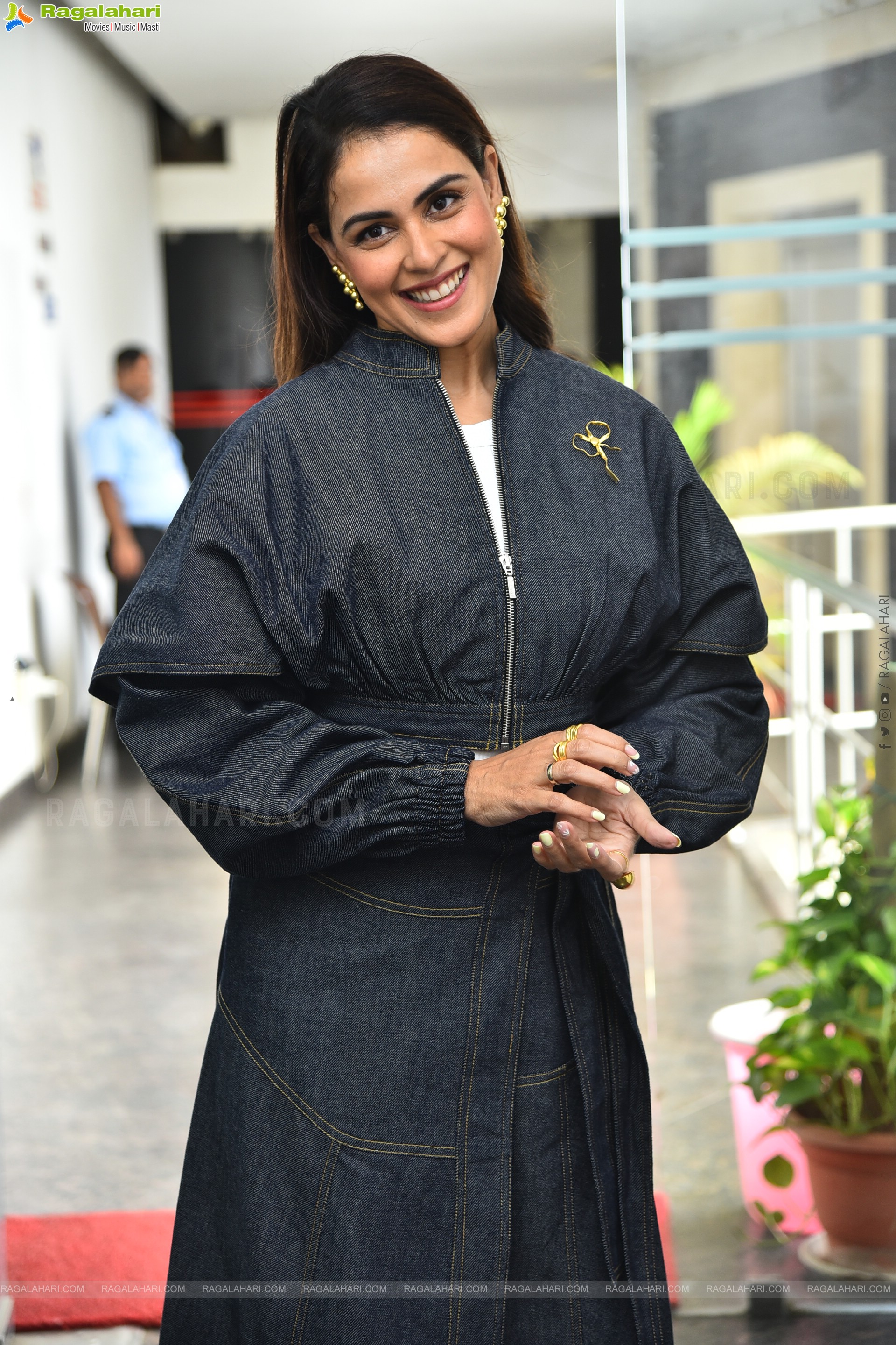 Genelia stills at Junior Movie Interview, HD Gallery