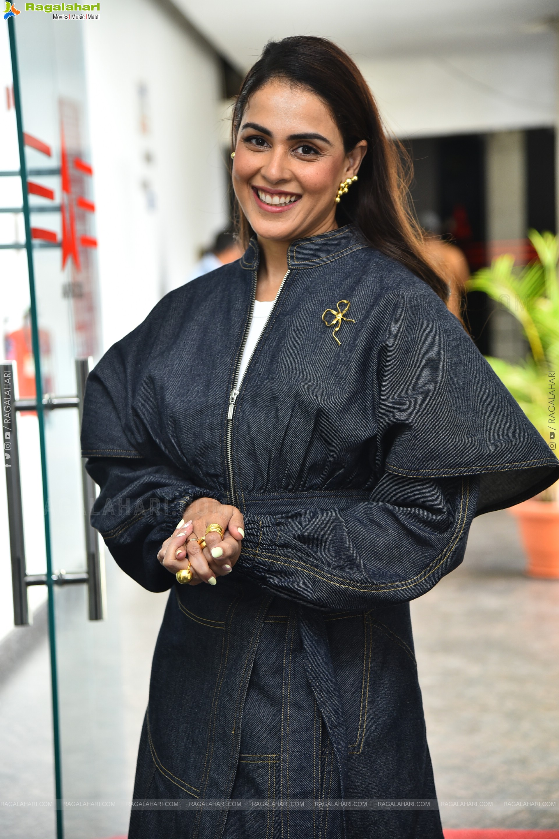 Genelia stills at Junior Movie Interview, HD Gallery
