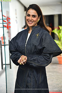 Genelia stills at Junior Movie Interview, HD Gallery