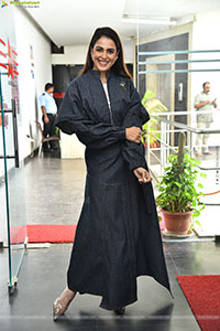 Genelia stills at Junior Movie Interview, HD Gallery