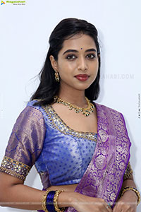 Krithika stills in Traditional Half Saree, HD Photo Gallery