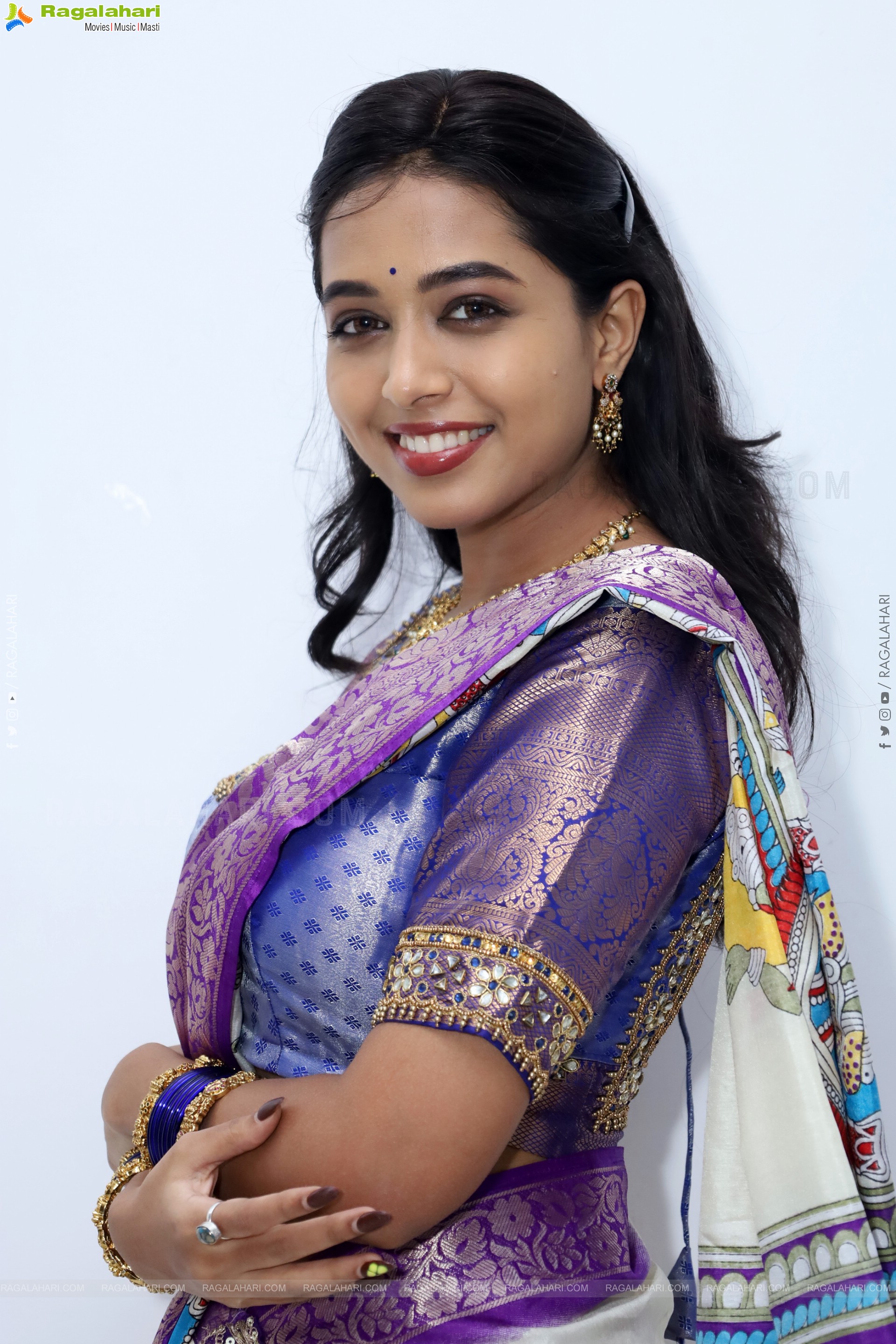 Krithika Latest stills in Half Saree, HD Gallery