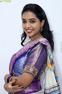 Krithika stills in Traditional Half Saree, HD Photo Gallery
