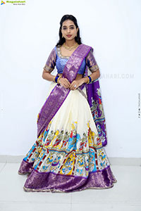 Krithika stills in Traditional Half Saree, HD Photo Gallery
